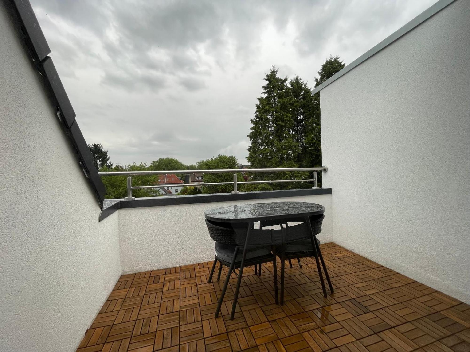 Moderne Ferienwohnung In Gelsenkirchen-Schalke Fuer 1 Bis 7 Personen Mit Terrasse, Ideal Fuer Gruppen & Stadionbesuche 外观 照片